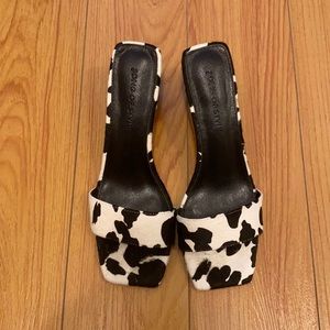 Song of style arrow heels